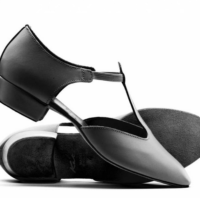 ladies black dance shoes